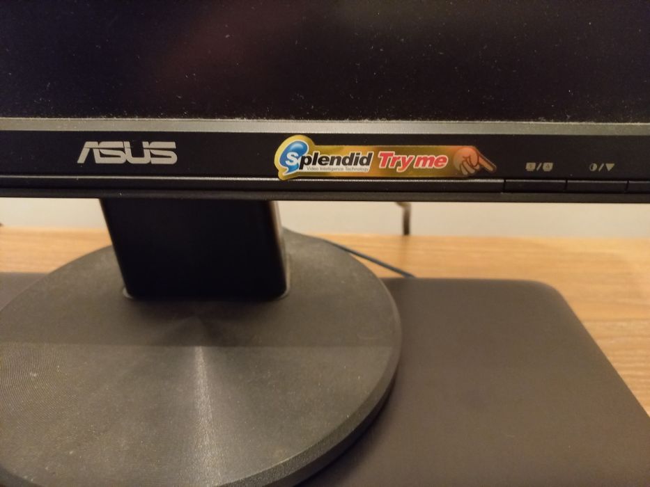 Monitor LCD Asus VW197443189108325099521