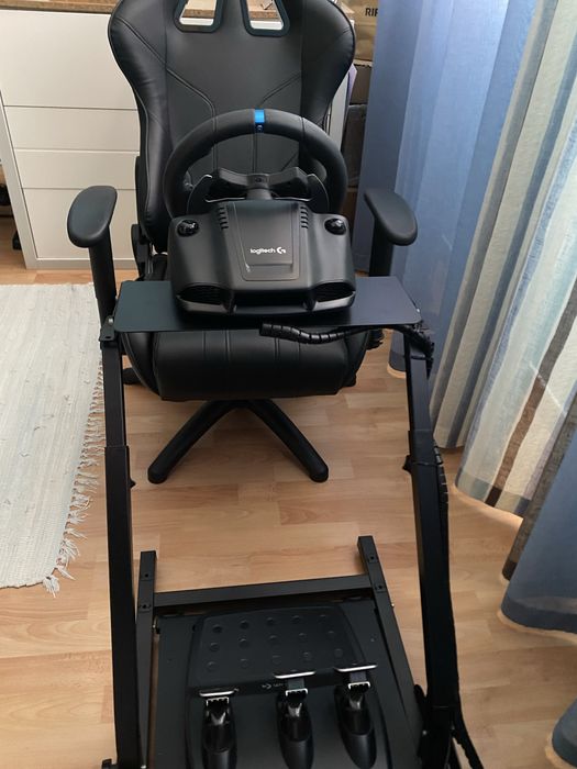 Cockpit Simracing Completo: Volante G29 + Pedais + Suporte