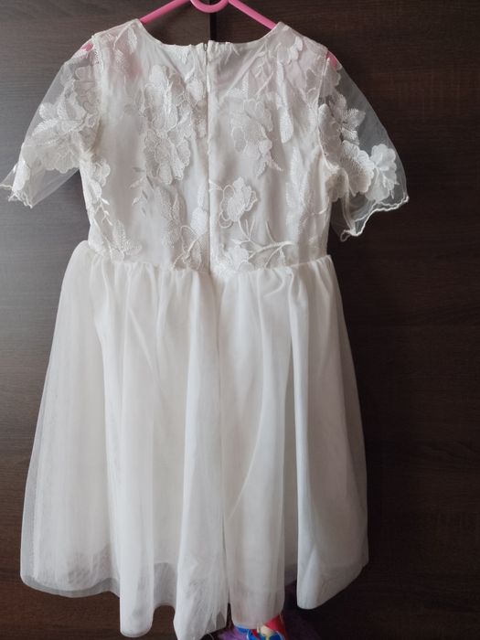 Sukienka na chrzest wesele komunię Reserved