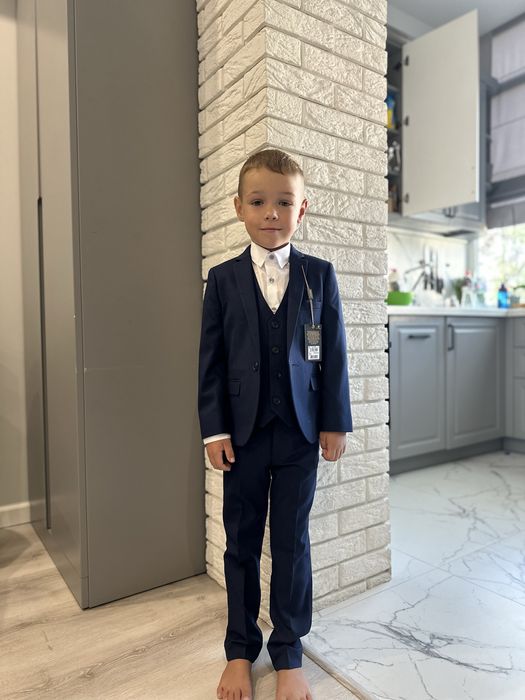 Костюм next розмір 6 років ( 116 см)