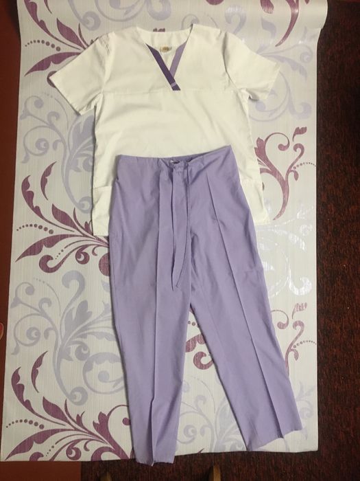 Медицинские халаты. Костюмы Халат мужской рабочийр.56