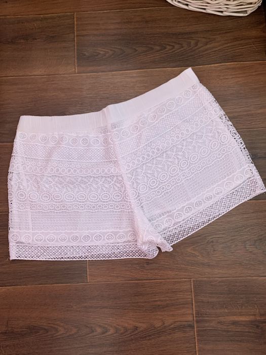 Гарні ажурні шорти george розмір L