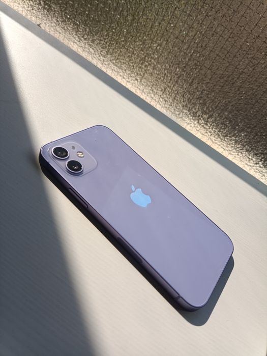 iPhone 12 + AirPods Pro 2nd Generation64752328117379122