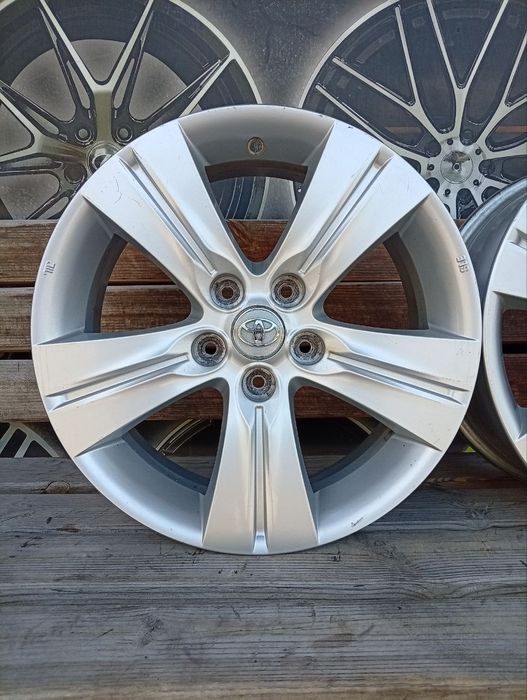 777 Оригинальные диски R17 5/114.3 Kia Hyundai Toyota