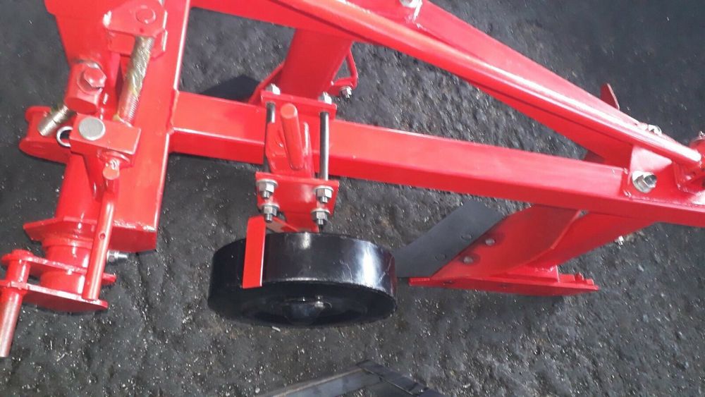 Плуг  Wirax 2 на 25