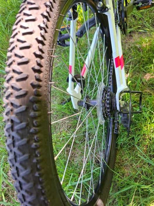 Rower 27,5 CALA Rockrider ST 100 DAMSKI ultrabiały S 155-164 stan IGŁA