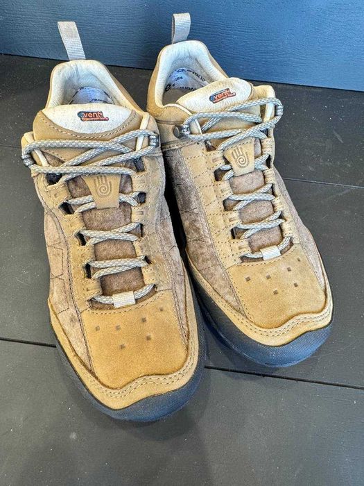 Замшеві черевики TEVA USA (40,5)