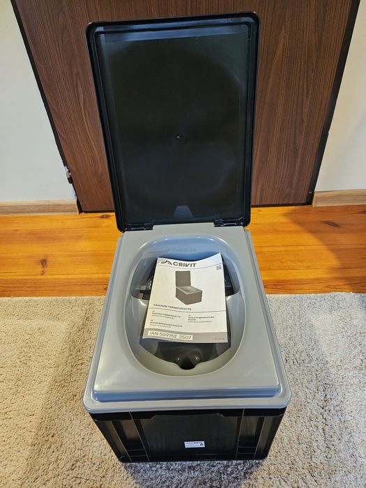 Wc  turystyczne, toaleta separacyjna Crivit. Kemping, kamper