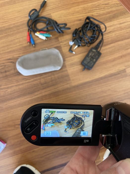 Cãmara filmar e fotografar samsung HMX-R10 full HD