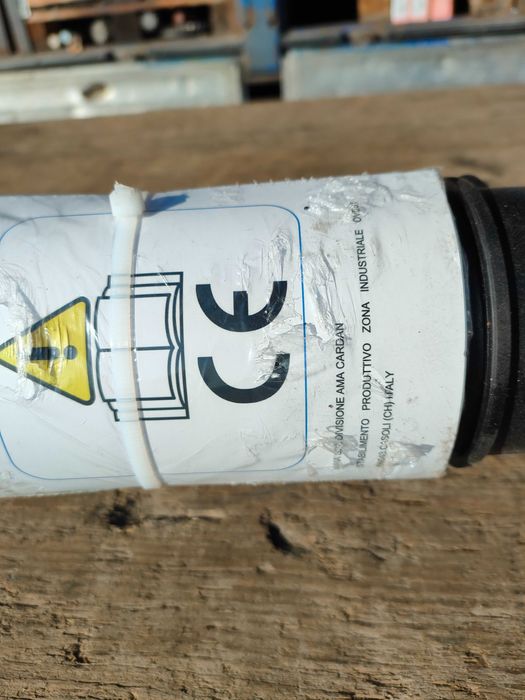 Wałek przekaźnika mocy ze sprzęgłem