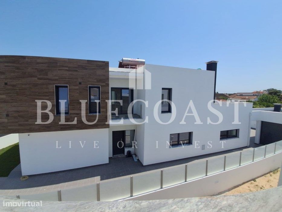 Fantástica Moradia V5 Isolada com piscina, em Azeitão