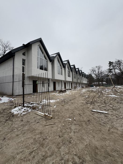 Таунхауси в Соснівці від забудовника з автоновним газовим опаленням!