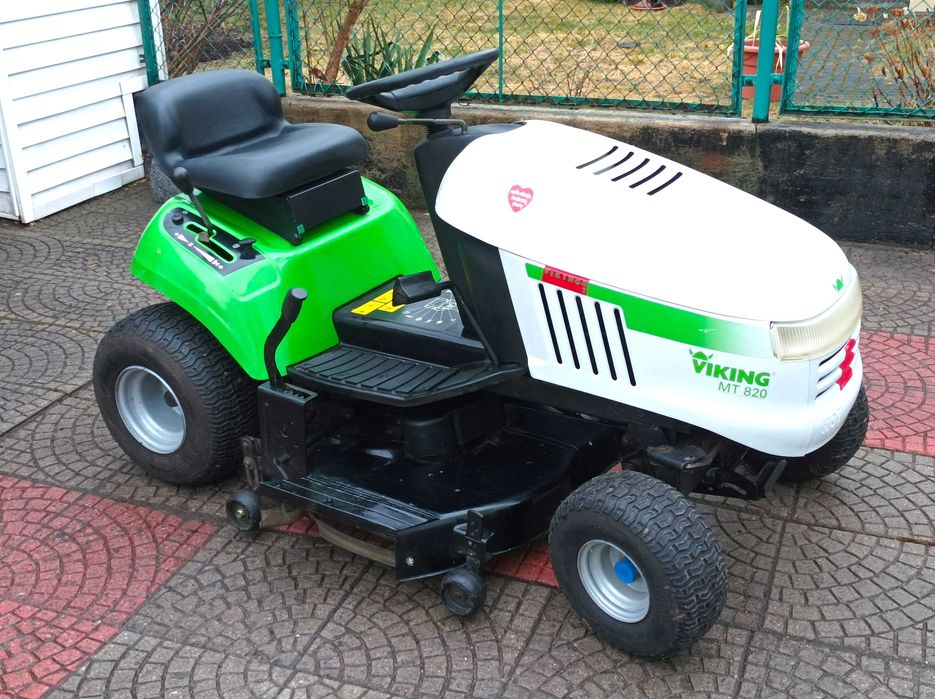 traktorek kosiarka VIKVING MT 820 automat