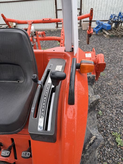 Продаж мінітрактора Kubota gt 5