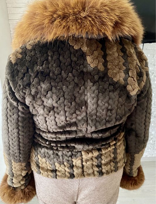 Продам шубу !