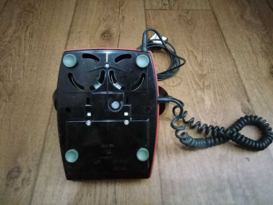 Телефонный аппарат