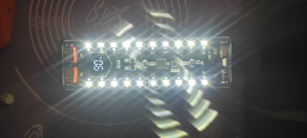 Корпус павербанку Power Bank з швидкою зарядкою 22.5 w на 4х21700