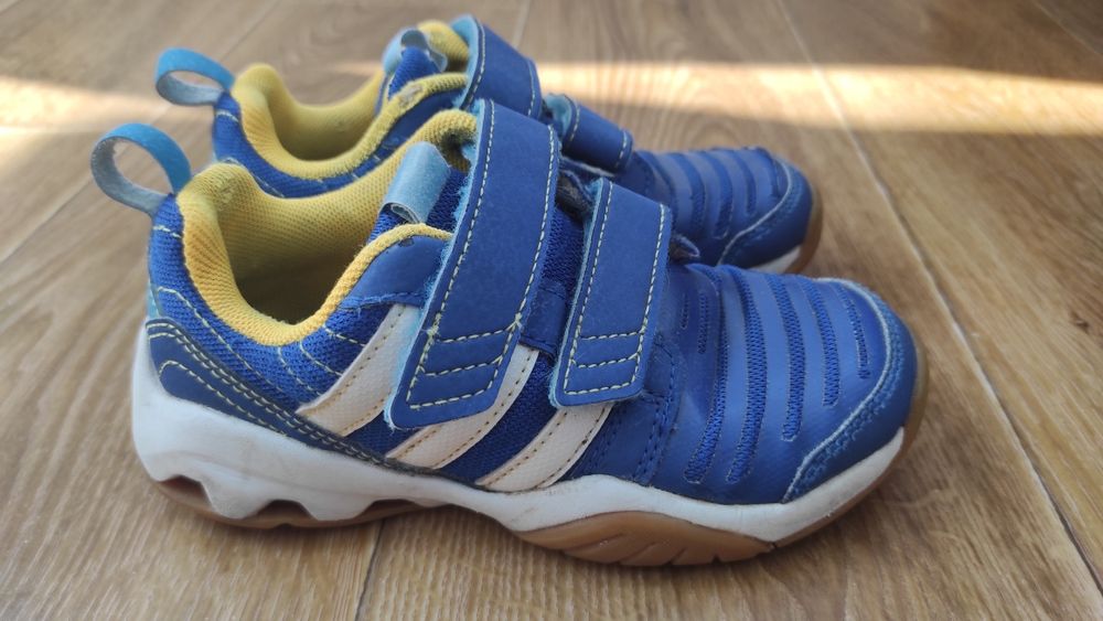 Кросівки adidas на хлопчика