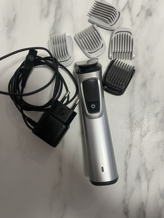 Продам Тример PHILIPS