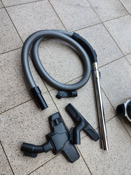 Aspirador Bosch sem saco