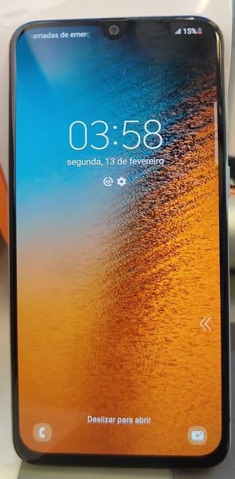 Samsung A40 como novo