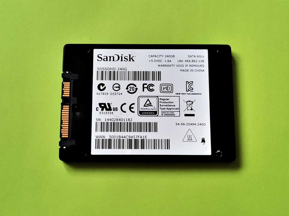 SSD 240GB SanDisk ULtra II