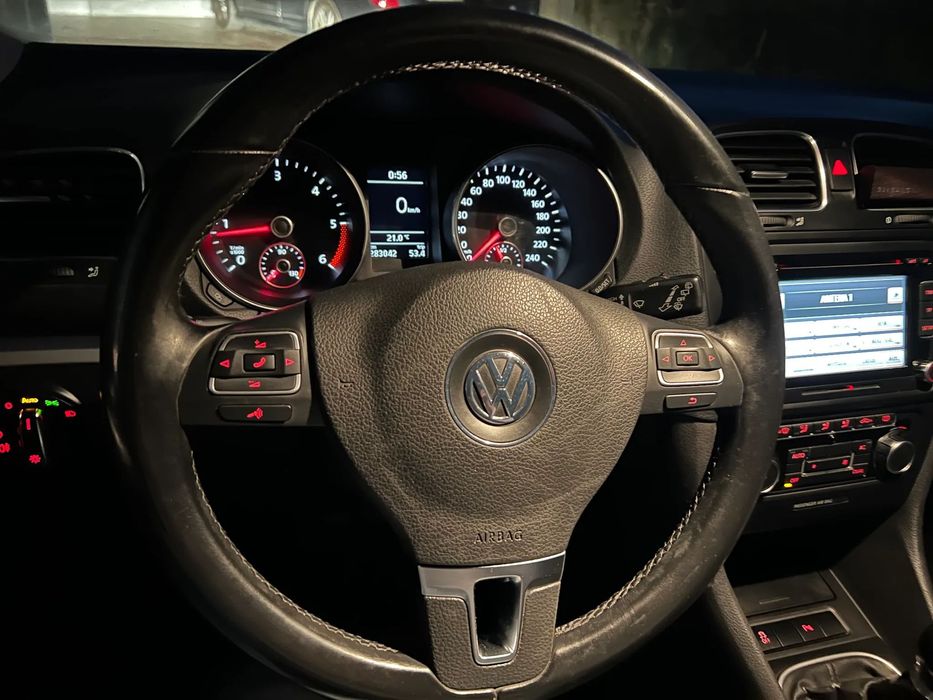 VW Golf Variant 2.0 TDi Highline