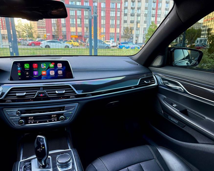 Продаж гарного BMW 740І