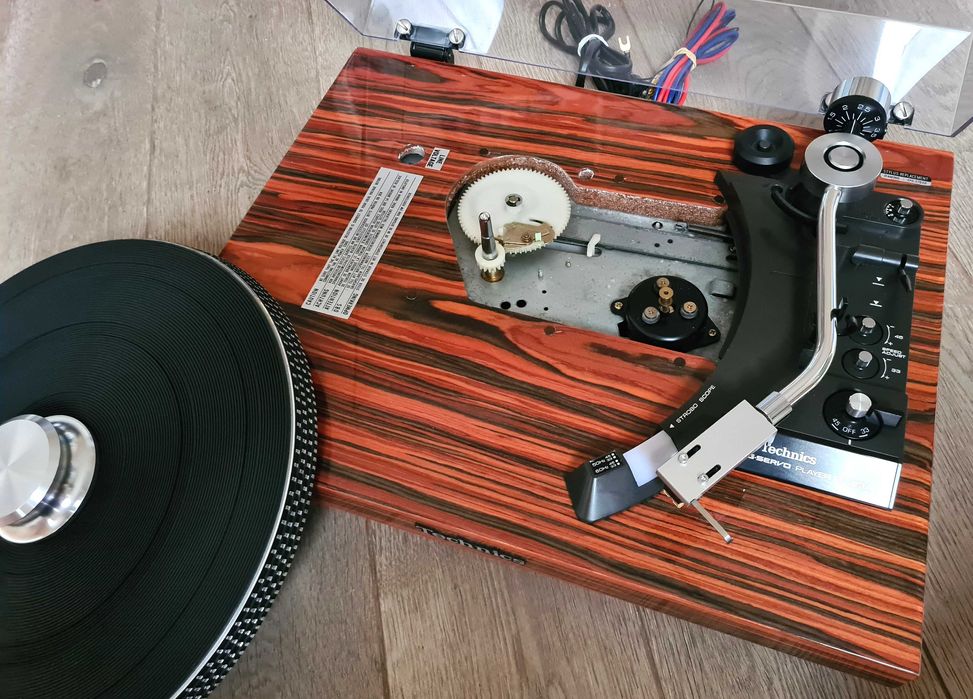 Gramofon TECHNICS SL-23A ok. 1976r. SHURE M71MB po pełnym serwisie
