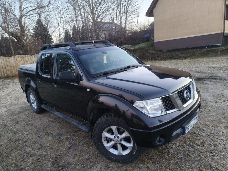 Продам Nissan Navara 2.5 TDI 4X4