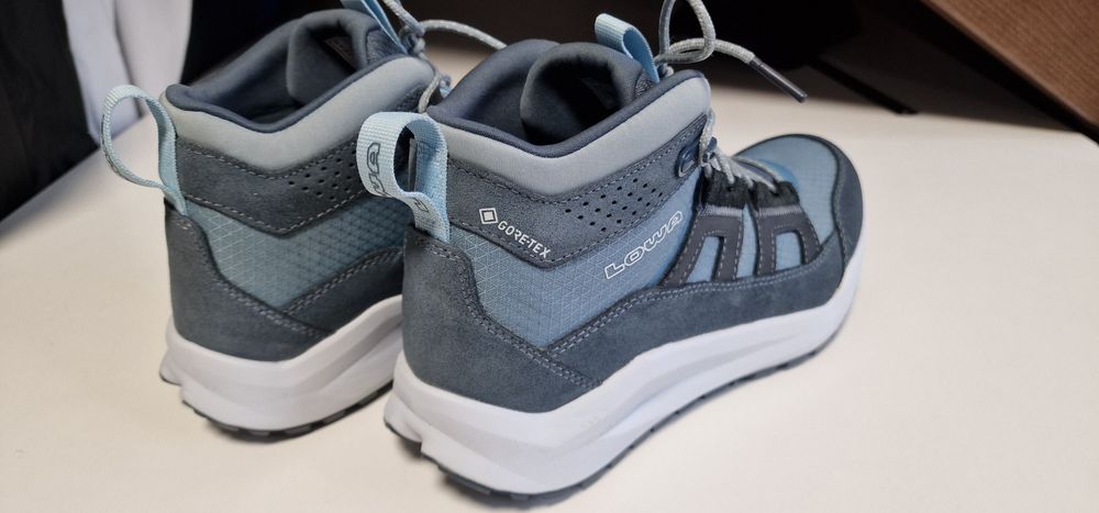 Трекінгові жіночі ботінки Lowa kaloya gtx 39 розмір