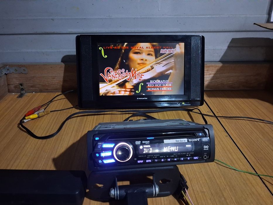 SONY dvd lcd MANTA 11 "  komplet bus kamper przyczepa