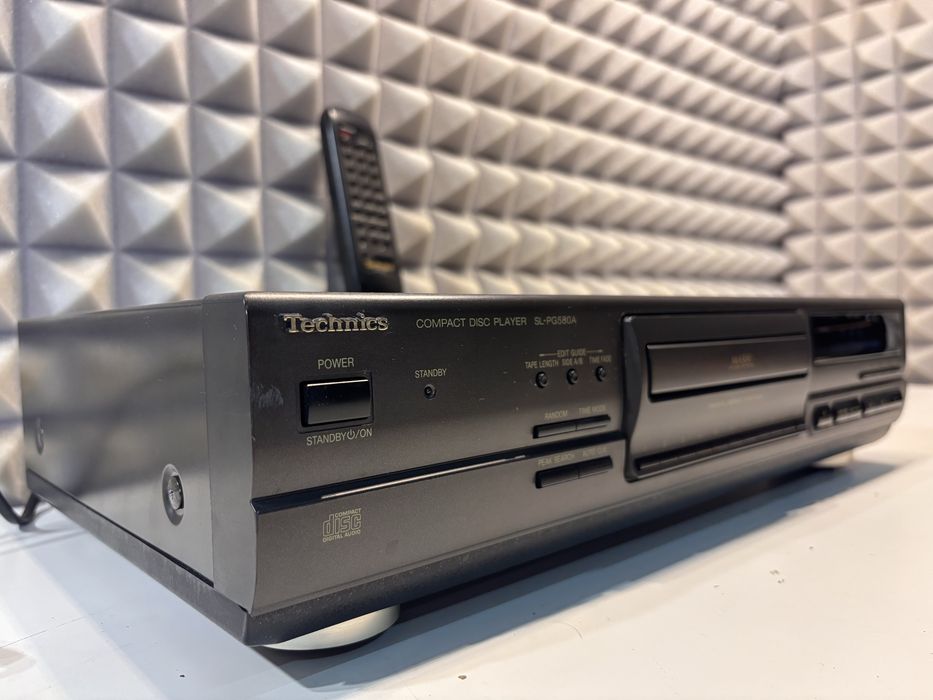 Odtwarzacz CD Technics SL PG 580 A + pilot