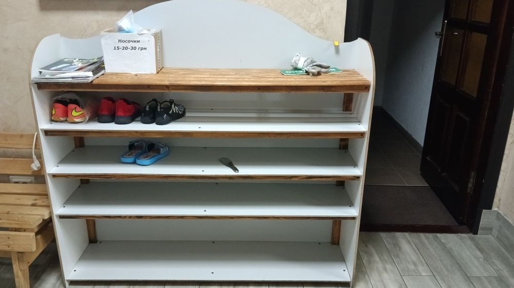 Полиця для взуття, дерев'яна