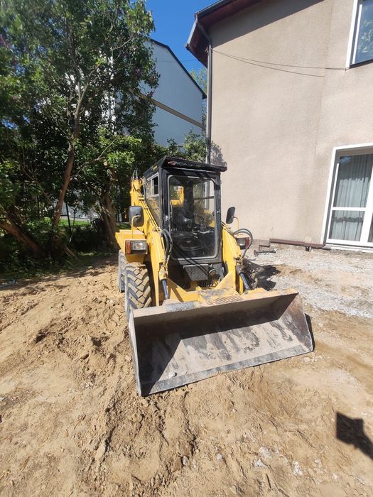Usługi mini ładowarka typu BOBCAT  – równanie terenu,  prace ziemne Lublin Bełżyce Nałęczów
