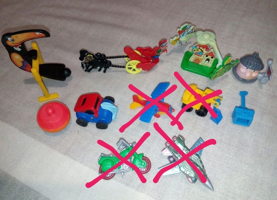 Іграшки Кіндер сюрприз/ Киндер/ Kinder