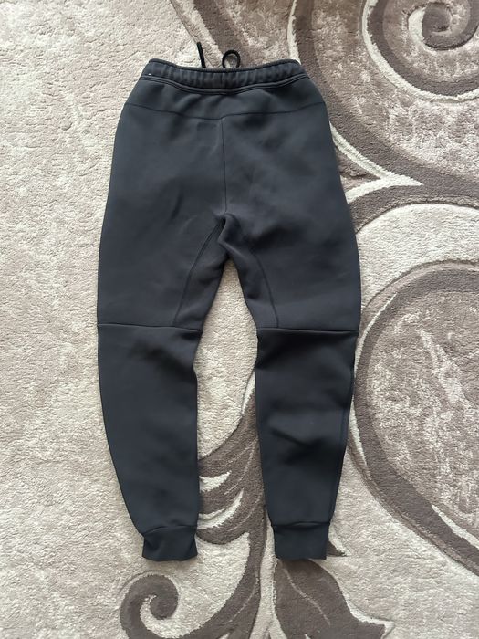 штани nike tech fleece