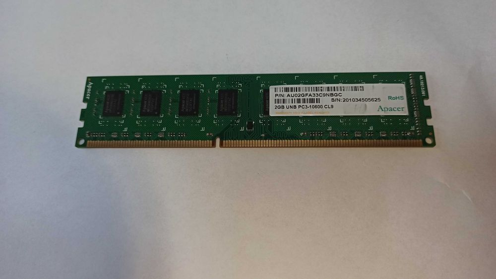 оперативна пам'ять 2 ГБ для ПК DDR 3  б/в  Apacer