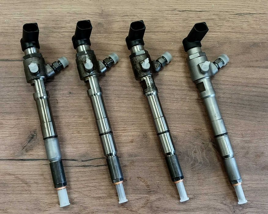 Wtryskiwacz 1.6 TDI Siemens Continental 03L130277B 03L130277S