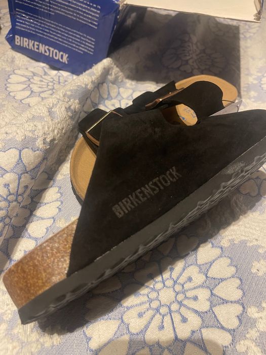 Birkenstock pretas