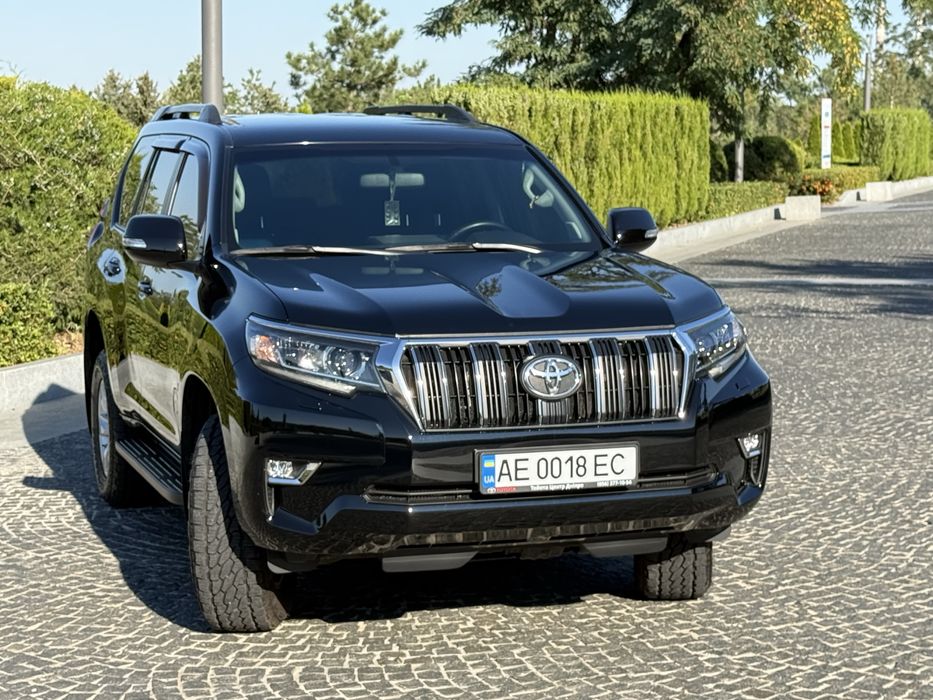 Toyota Land Cruiser Prado 2019 VIN JTEBU3FJ20K170293 фото оголошення 3 з 24