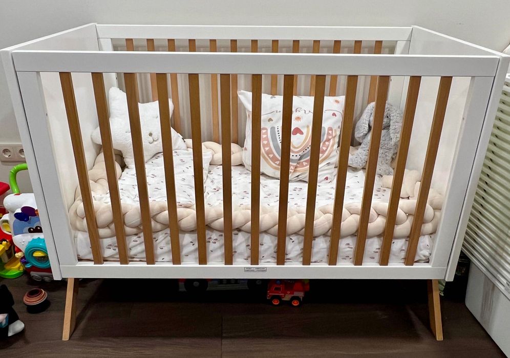 Berço Trama com Colchão de Espuma - Praticamente como Novo