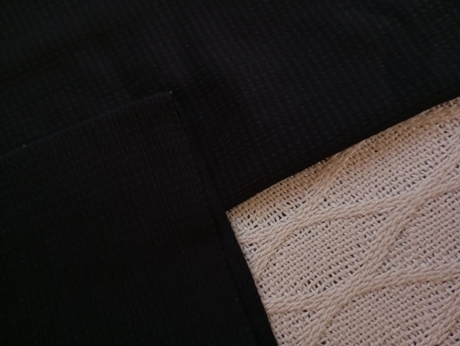 H&M S-L żakardowa luźna czarna sukienka owersizowa szmizjerka midi