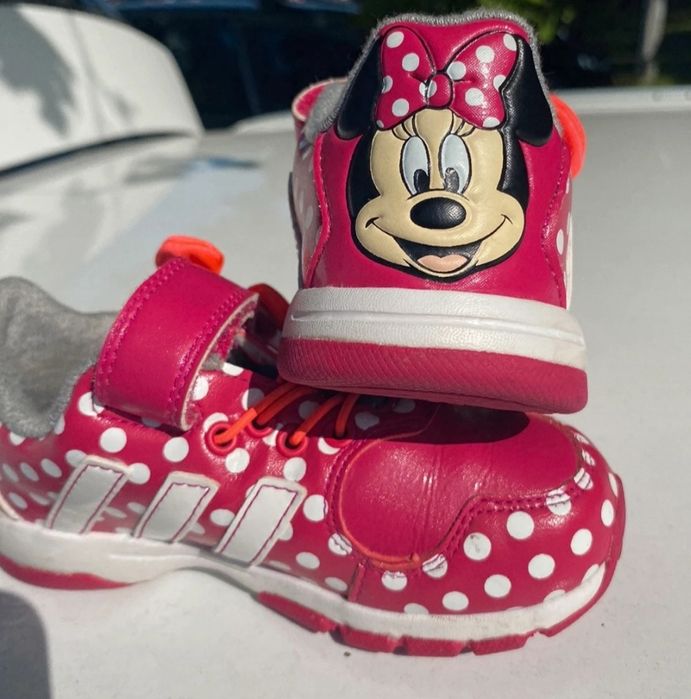 Adidas Disney sportowe buciki z Myszką Minnie 25