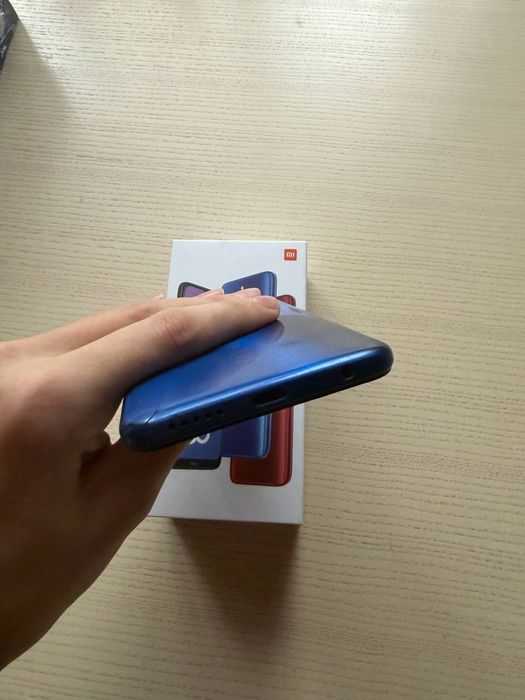 Продам Redmi 8 в хорошем состоянии