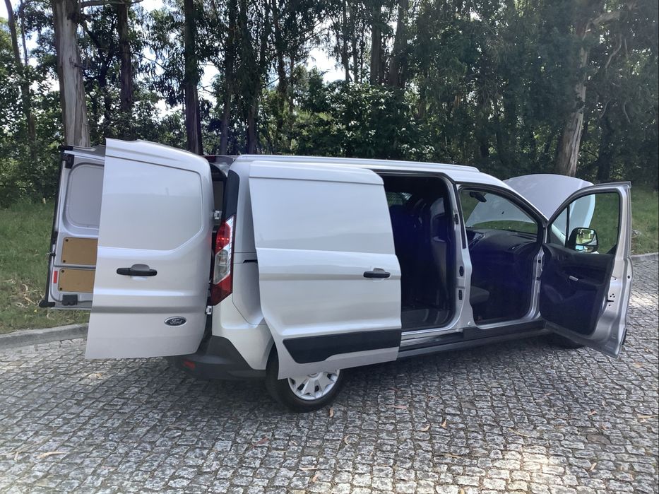 Transit CONNECT Longa L2  Ano 2018 Impecavel