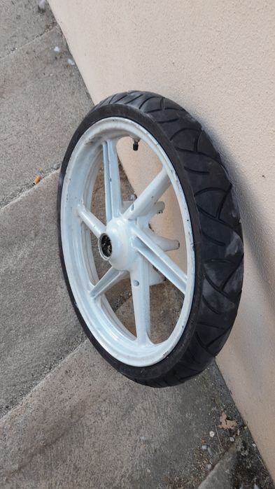 Honda NSR 50 RR Jantes com pneus em bom estado ( Valor FIXO )