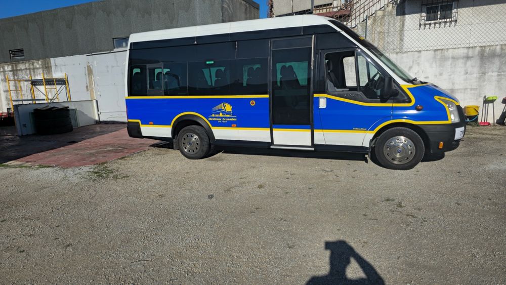 Mini bus - Alugar - Excursões- Autocarro