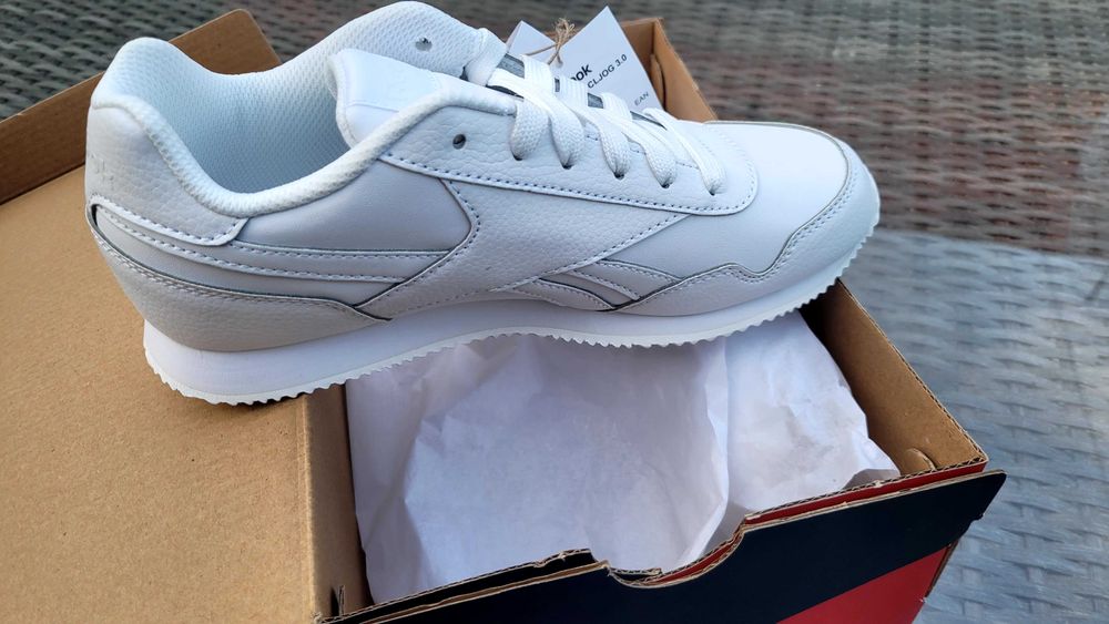 Sapatilhas Reebok - Brancas - Tamanho 35