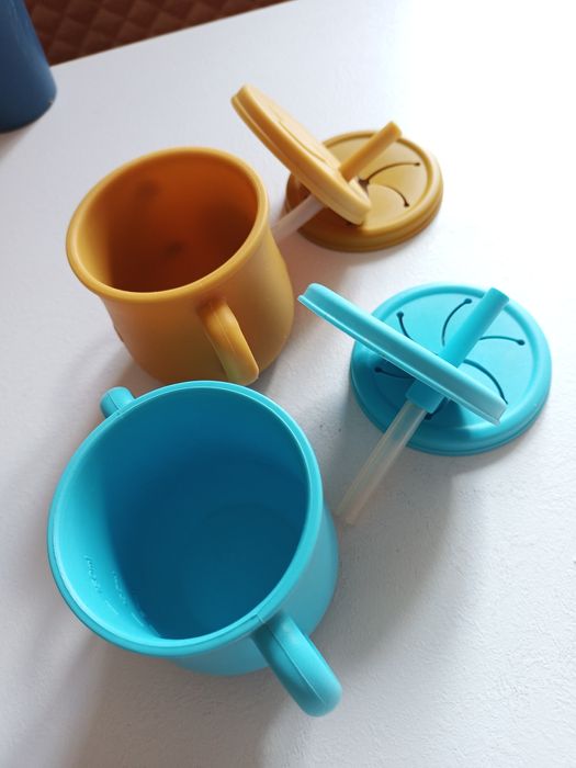 Чашка поїльник ,снек